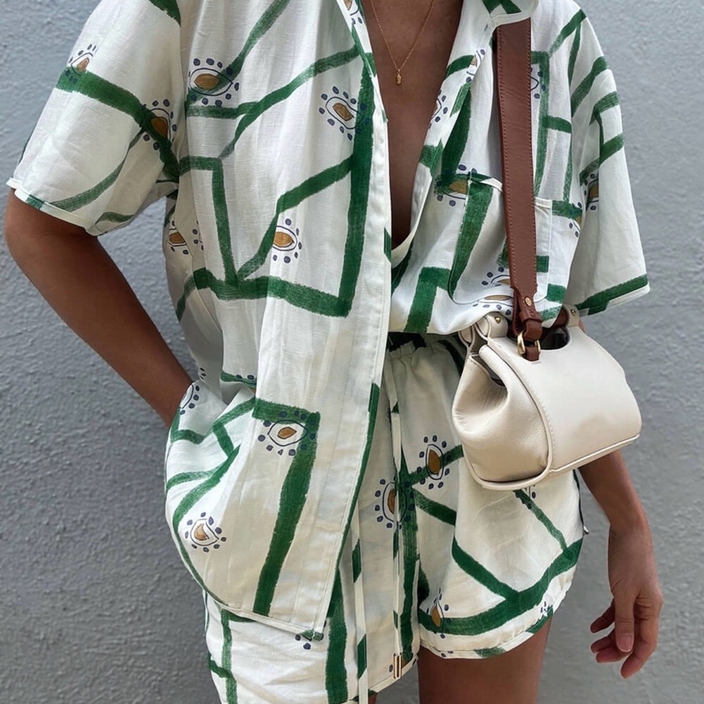 Commense Unique Delicate Printed Loose Button-Up Top – Summer Ready!